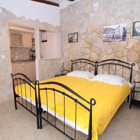 טרוגיר Apartments Marina חדר תמונה
