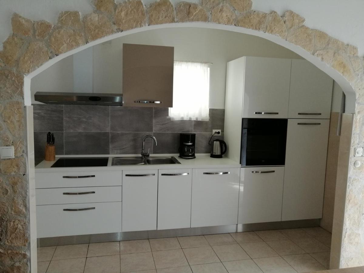 טרוגיר Apartments Marina מראה חיצוני תמונה
