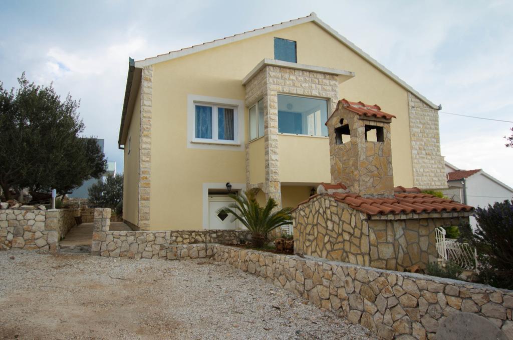 טרוגיר Apartments Marina מראה חיצוני תמונה