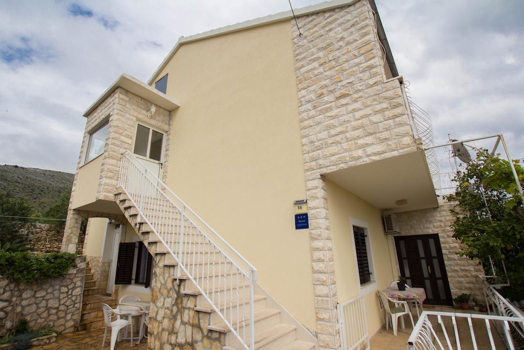 טרוגיר Apartments Marina מראה חיצוני תמונה